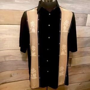 St. John’s Bay rayon Island Style tropical shirt L